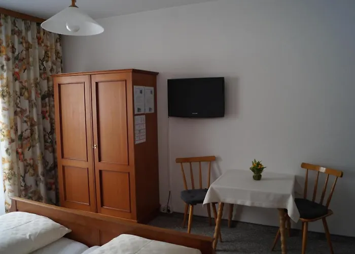 Frühstückspension Bauernhof Grieslehen 3*